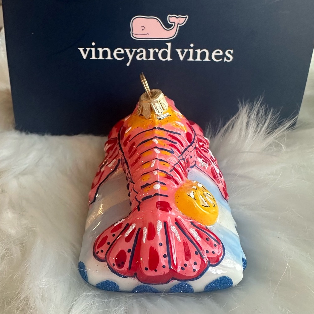 Vineyard Vines Lobster Bake Ornament - Picture 4 of 8
